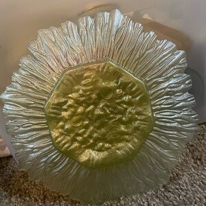 Green Sunflower Style Glass Plate
